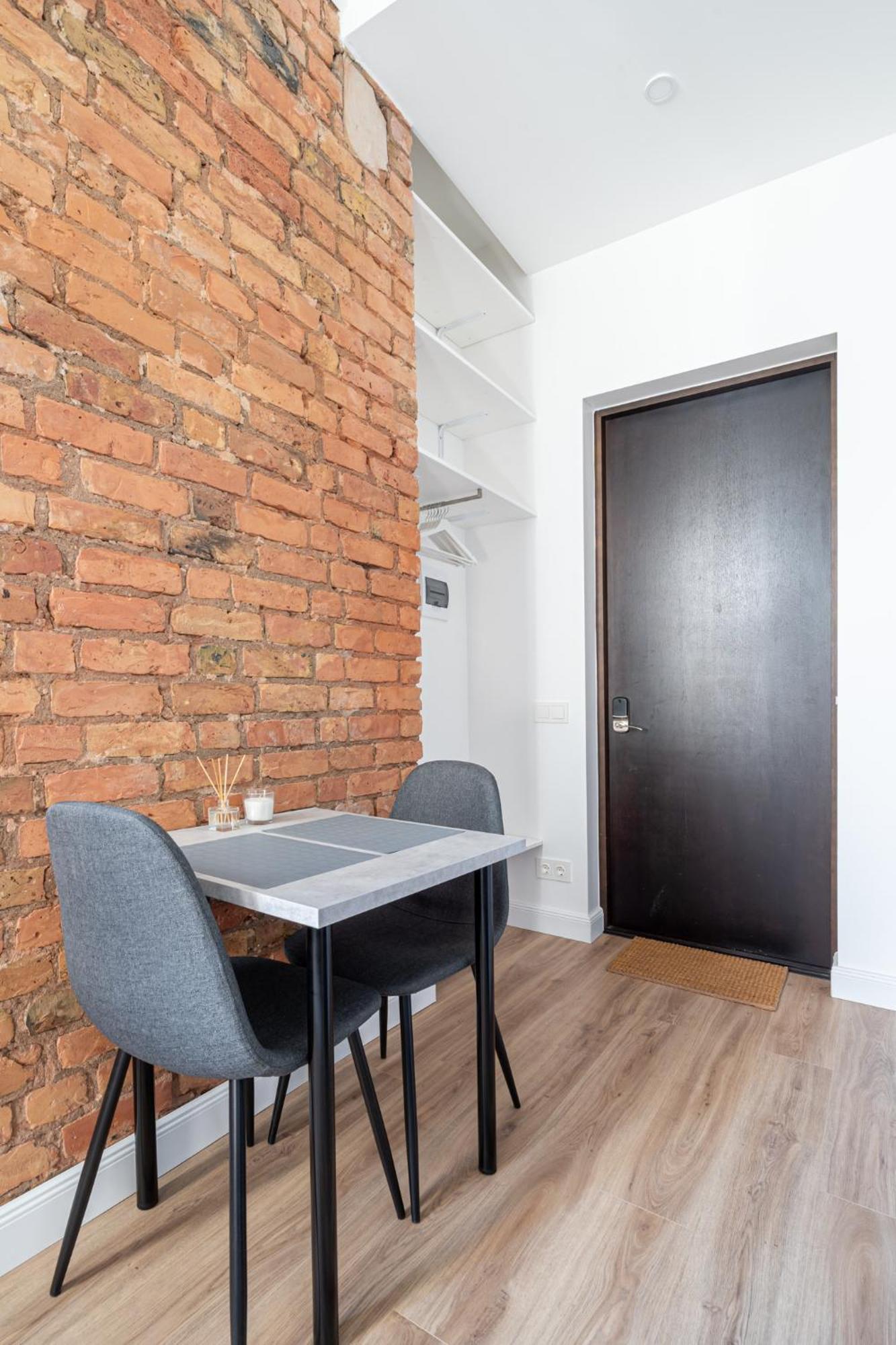 Prestigious Former Library Apartment - Perfect Location Riga Dış mekan fotoğraf